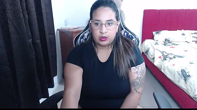 KathyHardcore69 online show from 10.20.25