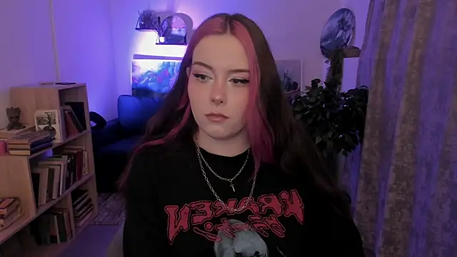 CoralineKeyns online show from 07.29.26