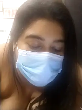 Snapshot of indianlisa5 chatting on 12.21.24 indianlisa5 online show from 12.21.24