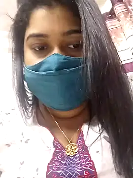 Snapshot of indianlisa5 chatting on 01.23.25 indianlisa5 online show from 01.23.25