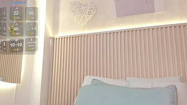 daiana curly online show from 05.05.26
