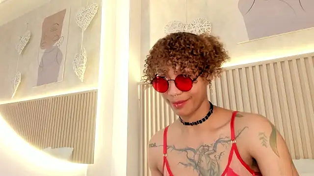 daiana curly online show from 07.27.26