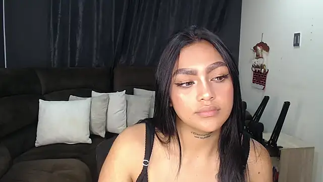 fairylatin222 online show from 12.15.25