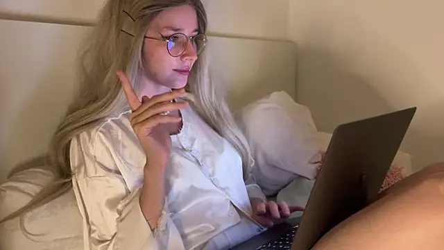 ms christiana online show from 07.26.26