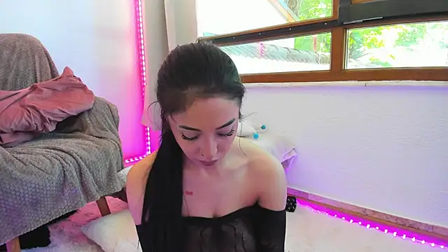 Awesome Jolie online show from 05.16.26