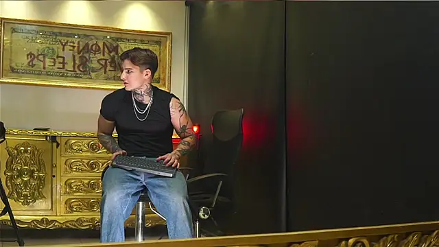 dantecoppolaa  online show from 08.01.26