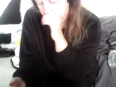 Snapshot of DragoneSFR chatting on 01.31.25 DragoneSFR online show from 01.31.25