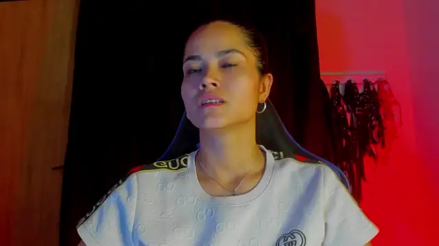 scarlet-kennedy98 online show from 11.05.25