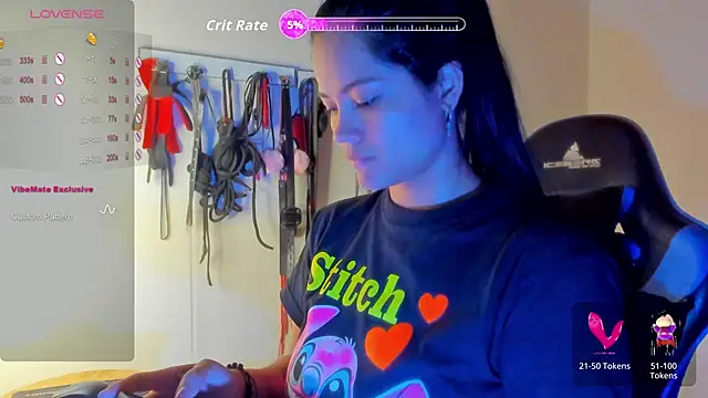 Snapshot of scarlet-kennedy98 chatting on 05.28.26 scarlet-kennedy98 online show from 05.28.26