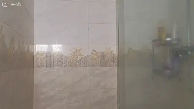 Snapshot of CutieBeauty chatting on 07.01.26 CutieBeauty online show from 07.01.26