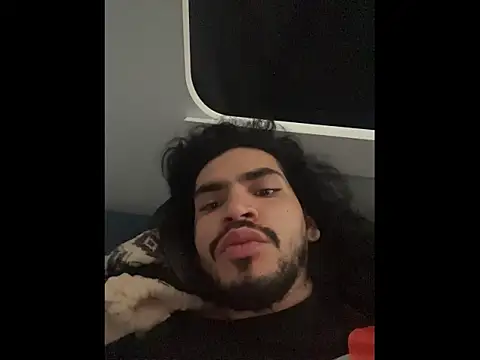 Snapshot of aangie__uwu chatting on 11.27.25 aangie uwu online show from 11.27.25