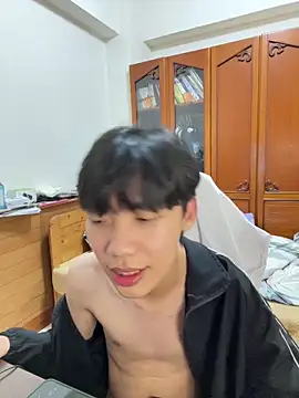 Snapshot of hihi0169 chatting on 12.15.24 hihi0169 online show from 12.15.24