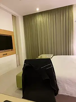 Snapshot of hihi0169 chatting on 12.18.24 hihi0169 online show from 12.18.24