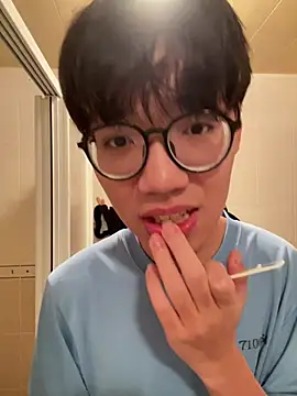 Snapshot of hihi0169 chatting on 12.27.24 hihi0169 online show from 12.27.24