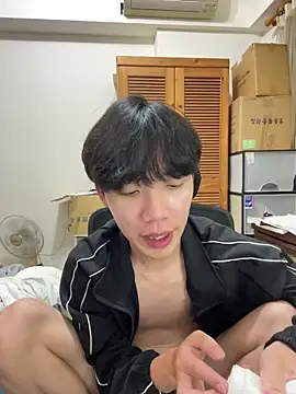 Snapshot of hihi0169 chatting on 02.15.25 hihi0169 online show from 02.15.25