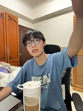 Snapshot of hihi0169 chatting on 02.16.25 hihi0169 online show from 02.16.25