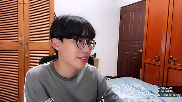 Snapshot of hihi0169 chatting on 11.29.25 hihi0169 online show from 11.29.25