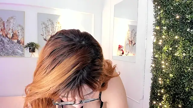 Abby Mae  online show from 01.03.25