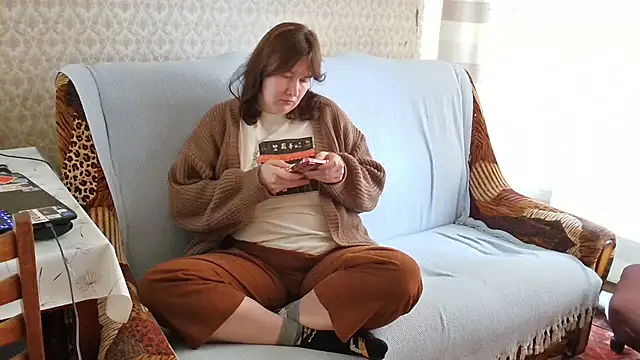 Snapshot of franceska_blue chatting on 05.13.26 franceska blue online show from 05.13.26