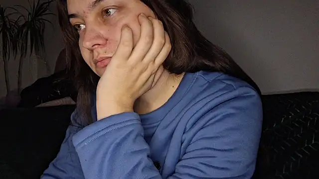 Cyndee Winter online show from 11.17.25