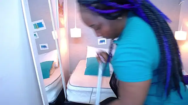 kiara evanss online show from 01.30.25