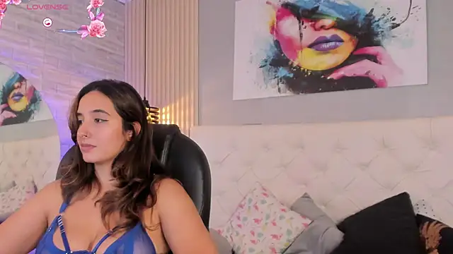 Snapshot of emma__smith1 chatting on 02.24.25 emma smith1 online show from 02.24.25