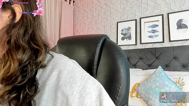 Snapshot of emma__smith1 chatting on 03.07.25 emma smith1 online show from 03.07.25