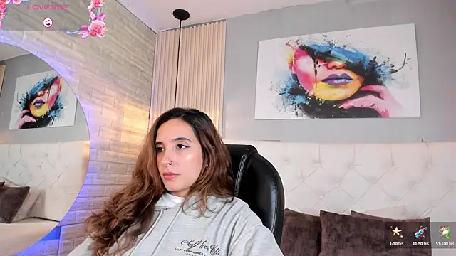 Snapshot of emma__smith1 chatting on 09.09.25 emma smith1 online show from 09.09.25