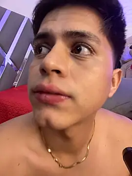 Snapshot of Niicky1_ chatting on 12.28.24 Niicky1  online show from 12.28.24