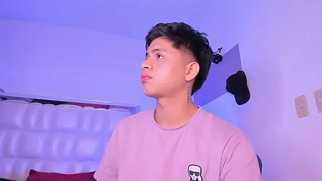 Snapshot of Niicky1_ chatting on 01.09.25 Niicky1  online show from 01.09.25