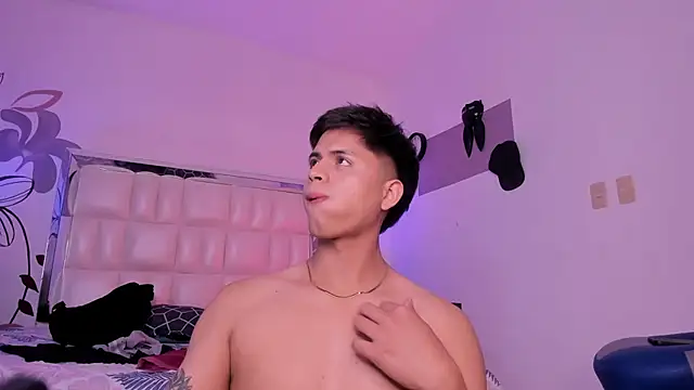 Snapshot of Niicky1_ chatting on 01.16.25 Niicky1  online show from 01.16.25