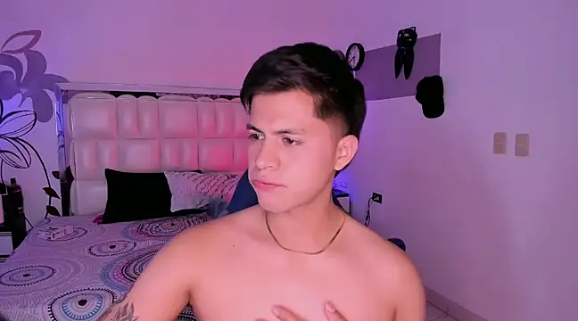 Snapshot of Niicky1_ chatting on 02.22.25 Niicky1  online show from 02.22.25