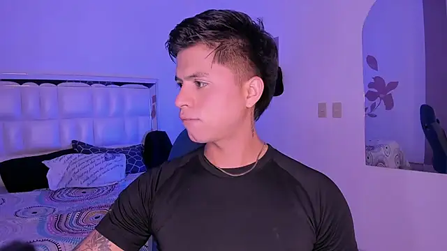 Snapshot of Niicky1_ chatting on 02.27.25 Niicky1  online show from 02.27.25