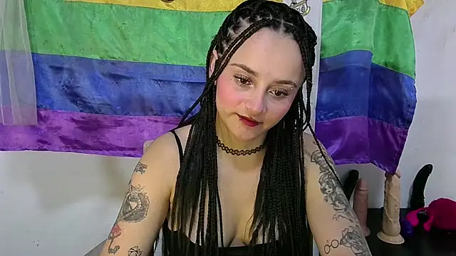 Snapshot of kitty22_ chatting on 07.17.26 kitty22 online show from 07.17.26
