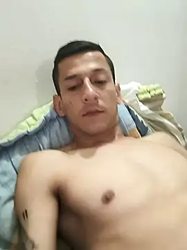 Snapshot of JoseHosther20@xh chatting on 09.14.25 JoseHosther20xh online show from 09.14.25