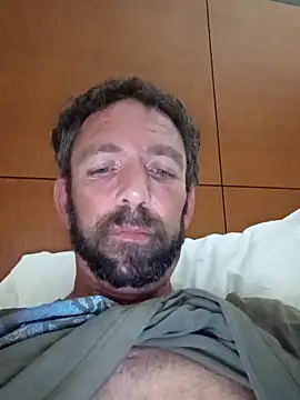 Treemandude online show from 10.31.25