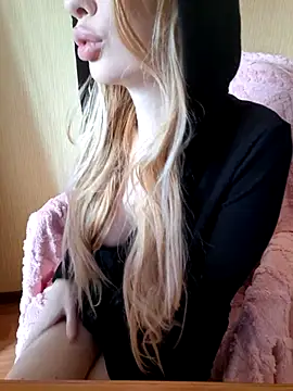 Elza kom online show from 10.11.25