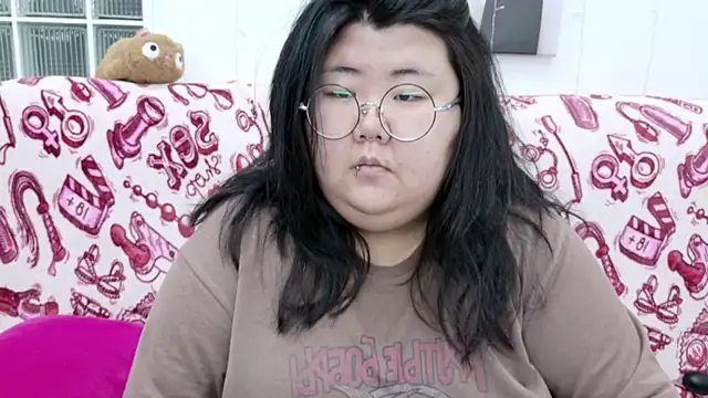 Snapshot of Nadine_asian chatting on 03.03.26 Nadine asian online show from 03.03.26