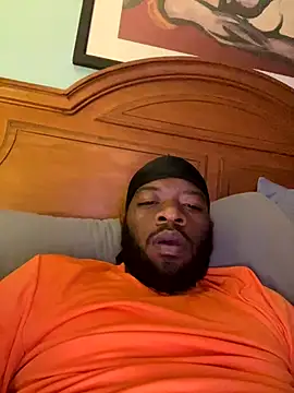 Snapshot of Cookieemonster chatting on 10.29.25 Cookieemonster online show from 10.29.25