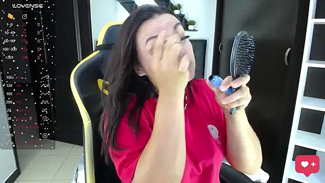 kendalladam online show from 10.23.25