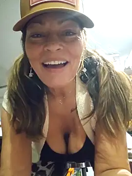 Snapshot of Erotic_and_Exotic chatting on 02.07.26 Erotic and Exotic online show from 02.07.26