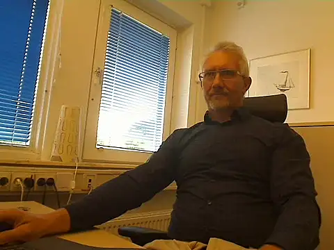 tom-swede online show from 07.27.26