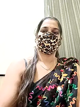 Snapshot of indianliza chatting on 12.19.24 indianliza online show from 12.19.24