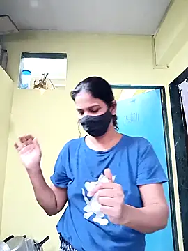 Snapshot of indianliza chatting on 02.08.25 indianliza online show from 02.08.25