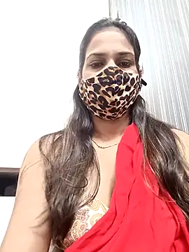 Snapshot of indianliza chatting on 02.20.26 indianliza online show from 02.20.26