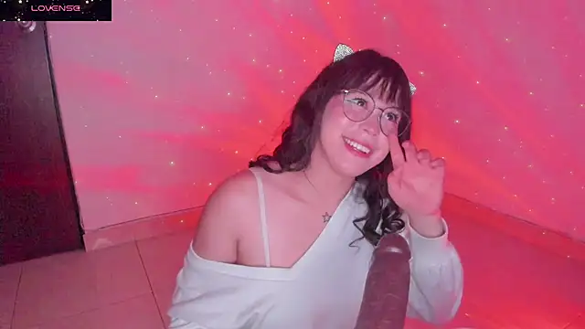 Snapshot of GalaxGnn_ chatting on 12.21.24 GalaxGnn online show from 12.21.24