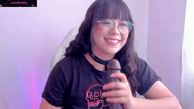 Snapshot of GalaxGnn_ chatting on 01.03.25 GalaxGnn online show from 01.03.25