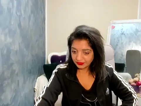 Snapshot of CrazyCorina chatting on 10.22.25 CrazyCorina online show from 10.22.25