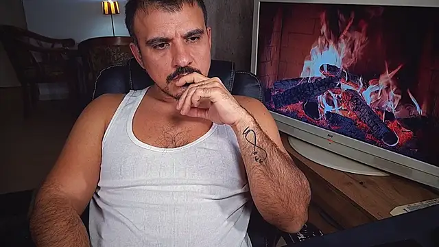 officeman7 online show from 12.27.24