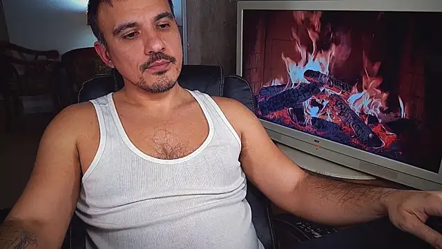 officeman7 online show from 12.31.24